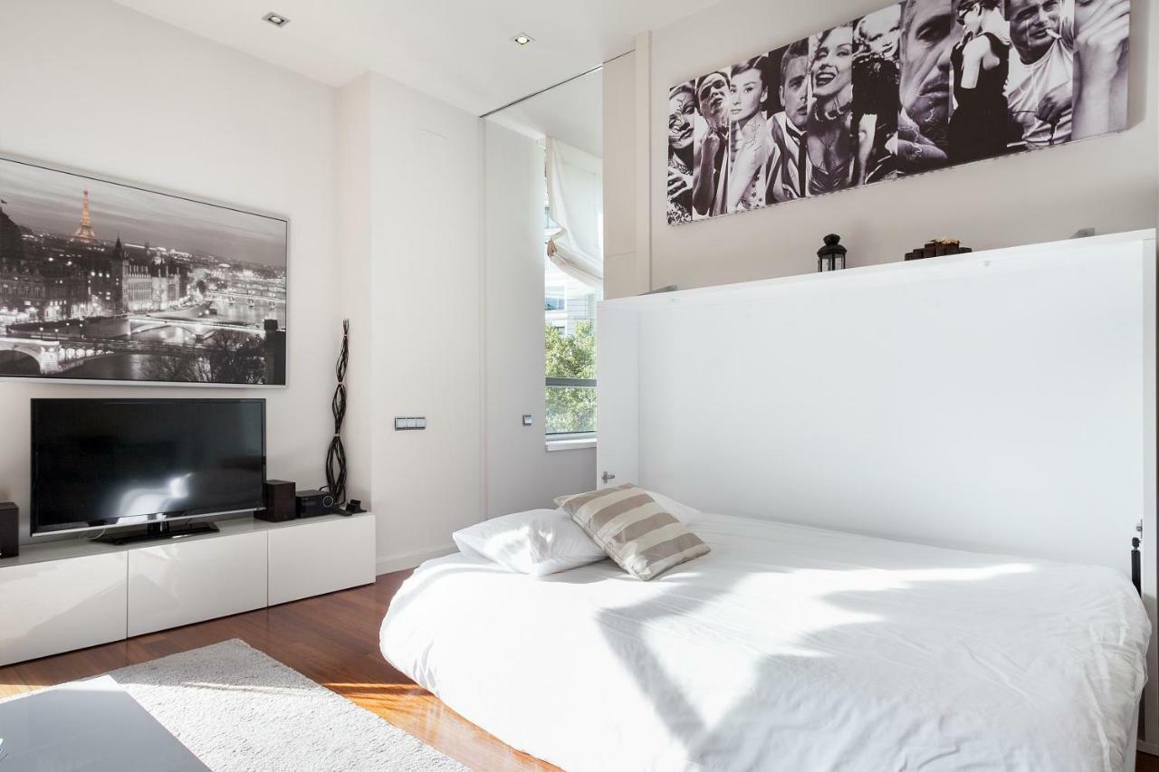 Uma Suites Passeig De Gracia 16 Barselona Dış mekan fotoğraf
